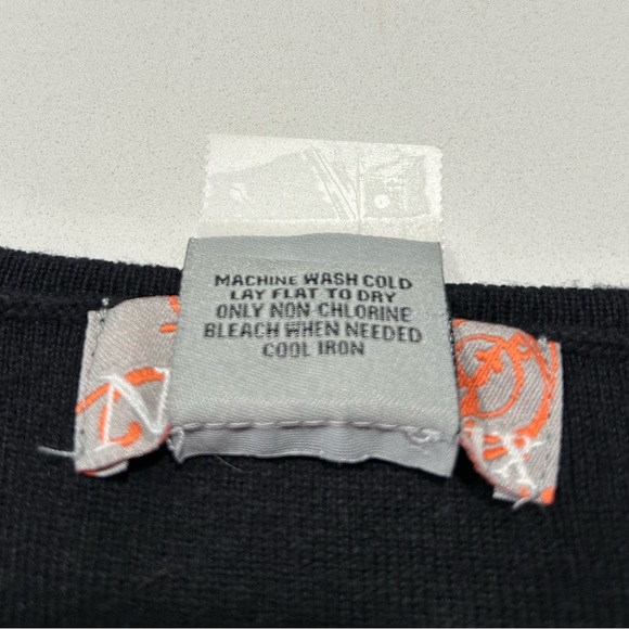 Nouveaux Black and White knit top with squared off neckline - Picture 6 of 8